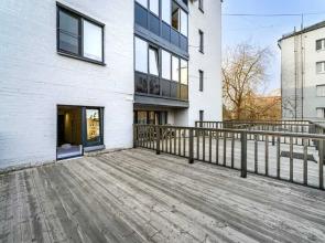 Portal Apartments on the street. Druzhby, 15