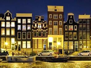 House of Arts – City Centre Apartment