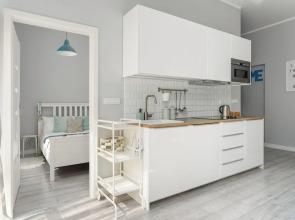 Scandi Małe Garbary Apartment by Renters