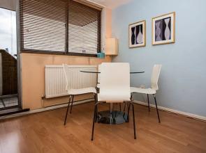 Incredible Views - 1 Bedroom in Chancery Lane