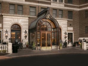 The Raphael Hotel, Autograph Collection