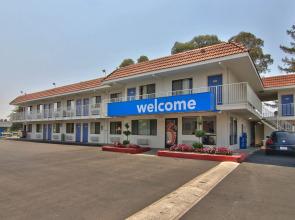 Motel 6 West Sacramento, CA