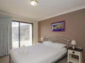 Banksia 2/35 Townsend Street