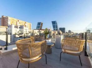 Student Only Plaza Castilla