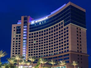 Club Wyndham Desert Blue