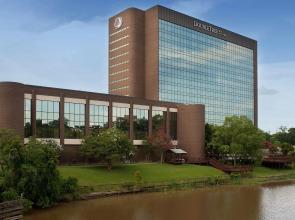 DoubleTree by Hilton Hotel Lafayette