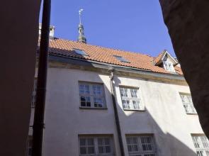 Tallinn City Apartments Town Hall Square