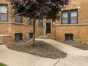 1BR Apt with Modern Elegance in Boystown