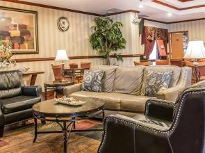 Comfort Inn & Suites Ann Arbor