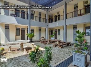 ZEN Rooms Cilandak KKO Syariah