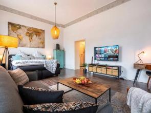 CASSEL LOFTS - Stilvolles Industrieloft - Boxspringbett & Netflix