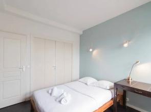 An Avenue to Trocadero