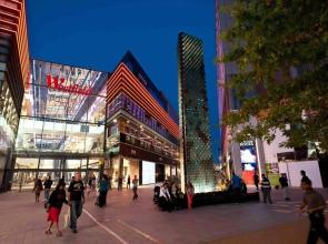 London Flat Next to Central Line Tube Station