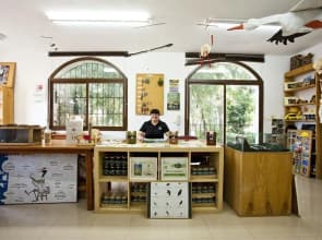 Albergue y Alojamiento en Monfragüe. Centro de Educación Ambiental La Dehesa