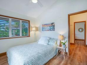 Liho Kai 4 Bedroom Home by RedAwning