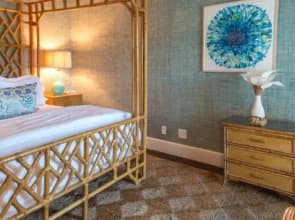 Eleven Experience Bahama House