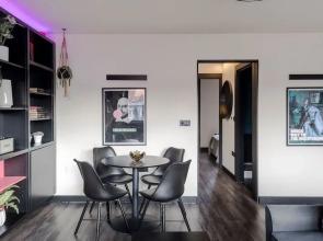 The Influencer Suite - Soho - by Frankie Says