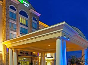 Holiday Inn Express Hotel & Suites Columbus at Northlake by IHG