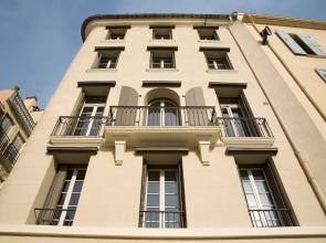 Suites Coronell d'En Vila