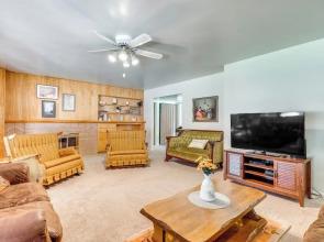 27 Mi to Zion: Home w/ Backyard in Cedar City!