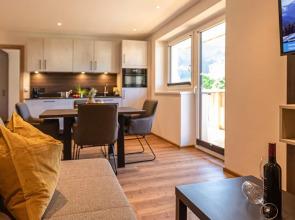 Tevini Boutique Suites - Apartment Earth