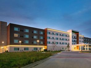 Element Overland Park