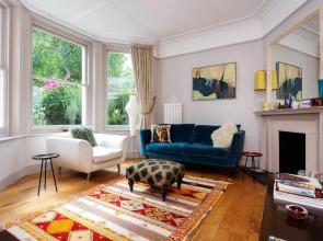 Veeve - Highbury Crescent