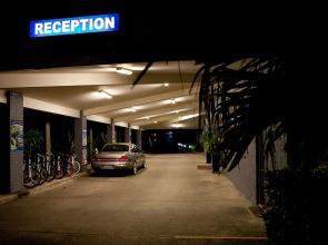 Nightcap at Kondari Resort