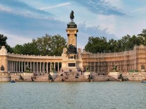 Exclusive Apartment Nestled in the Vibrant Neighborhood of Neptuno