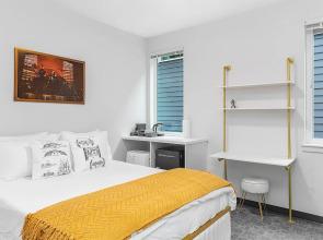 Bobba Fett's Carbonite Suite