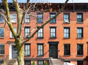 Bond Townhouse - Boerum Hill, Brooklyn 30-day minimum stay