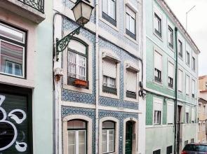 ALTIDO Charming 1BR Apt w/workspace in Sao Bento