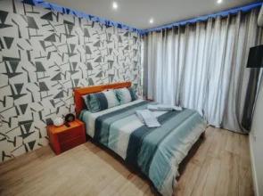 Ruby Red Apartment & Atlantic Blue Retreat