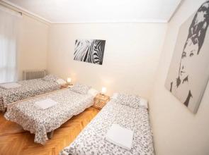 Espacios Blanco Santiago - con parking.