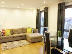 Astonished 2 Bedroom near London Bridge