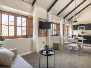 Apartamentos Líbere Málaga Teatro Romano