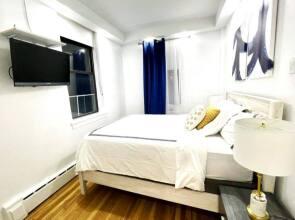 62-2b Renovated 1BR in Prime Upper East Side