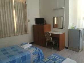 Chantorn Jomtien Guesthouse 1