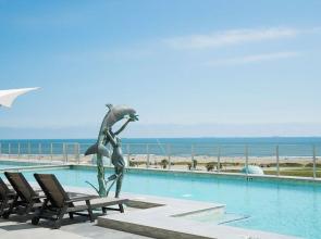 Sea it All Infinity Pool Ocean Views Steps From the Beach -- a Great Getaway