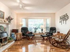 White Rock Sunny Home