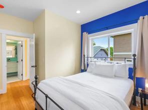 Phinney's Newest Family House with BBQ