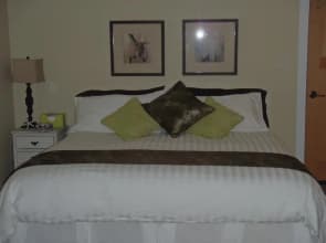 Selah Guest House