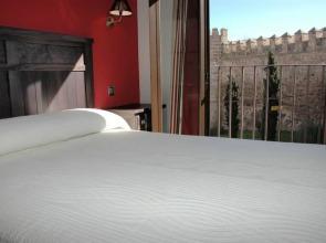 Apartamentos Hospederia de los Reyes