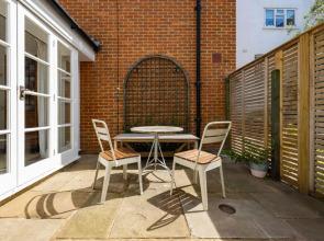 The Marylebone Mews House - No 1 - by House of Kip