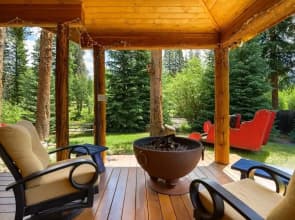 The River House 3 Bedroom Cabin