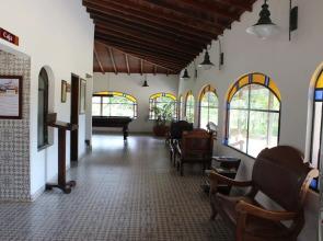 Club Nautico Acuarela Hotel