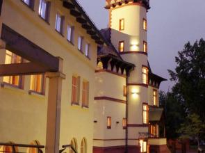 Hotel Villa Monte Vino