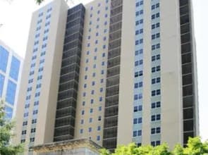 Downtown 1 Bedroom Apt 20L