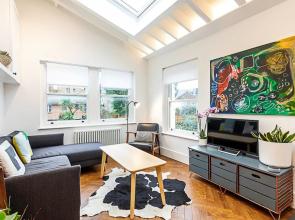 Stylish and Spacious 1BD in Clapton