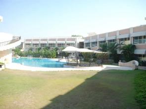Azzaro Resort & Spa